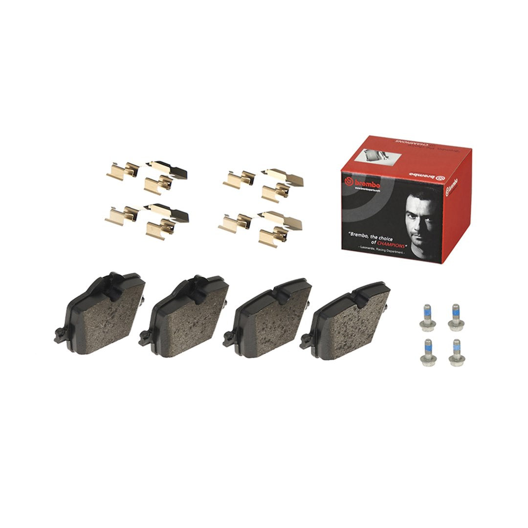 Brembo Premium Low-Met OE Equivalent Pad Brake Pad P06114 - Discbrakepadset Lowmetal