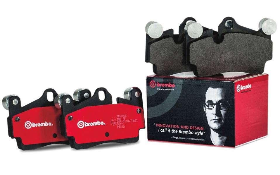Brembo Premium Low-Met OE Equivalent Pad Brake Pad P65022N - Disc Set