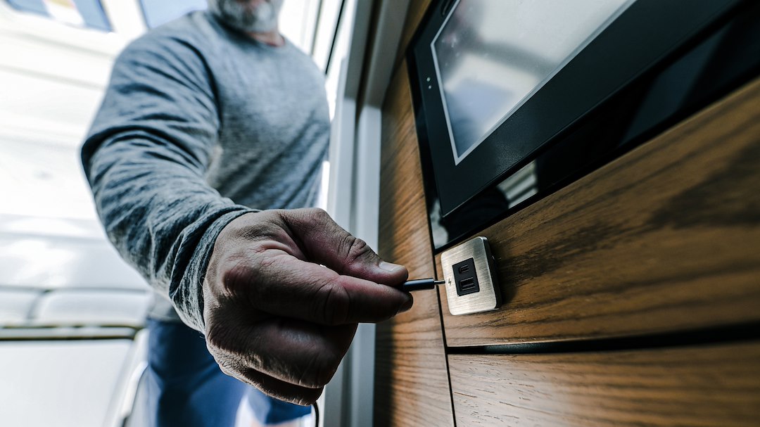 Scanstrut Modernize Your Boat's Interiors USB Outlet SC-Tile-11 - Tile USB-A USB-C Char