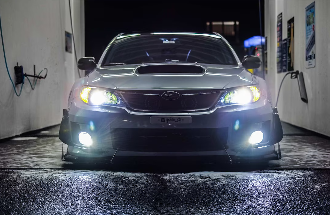 Morimoto Designed And Engineered In USA Headlight Bulb LED2035 - 9005 H10 2-Stroke 4.0 Led