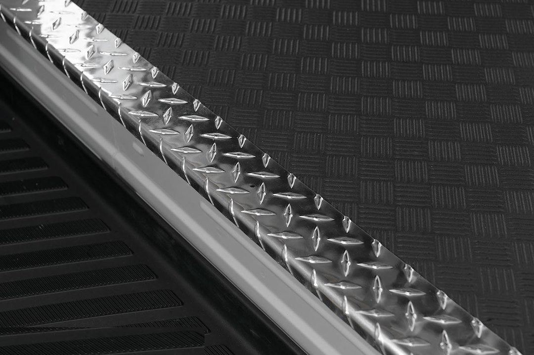 Legend Fleet Engineered To High Standards Top Sill Protector 147-151-1010 - Topsillssprntr170