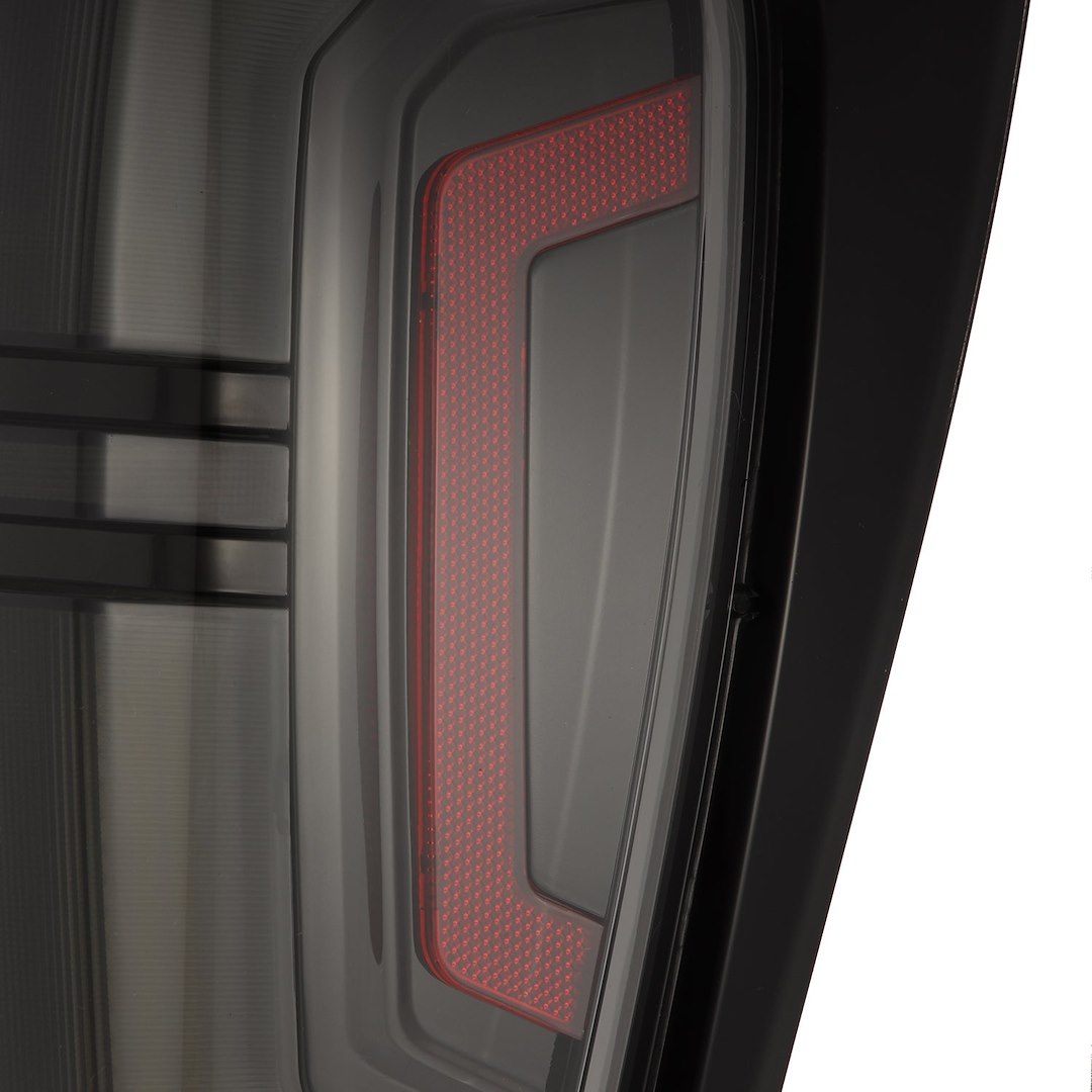 Alpharex USA 680082 Tail Light Assembly