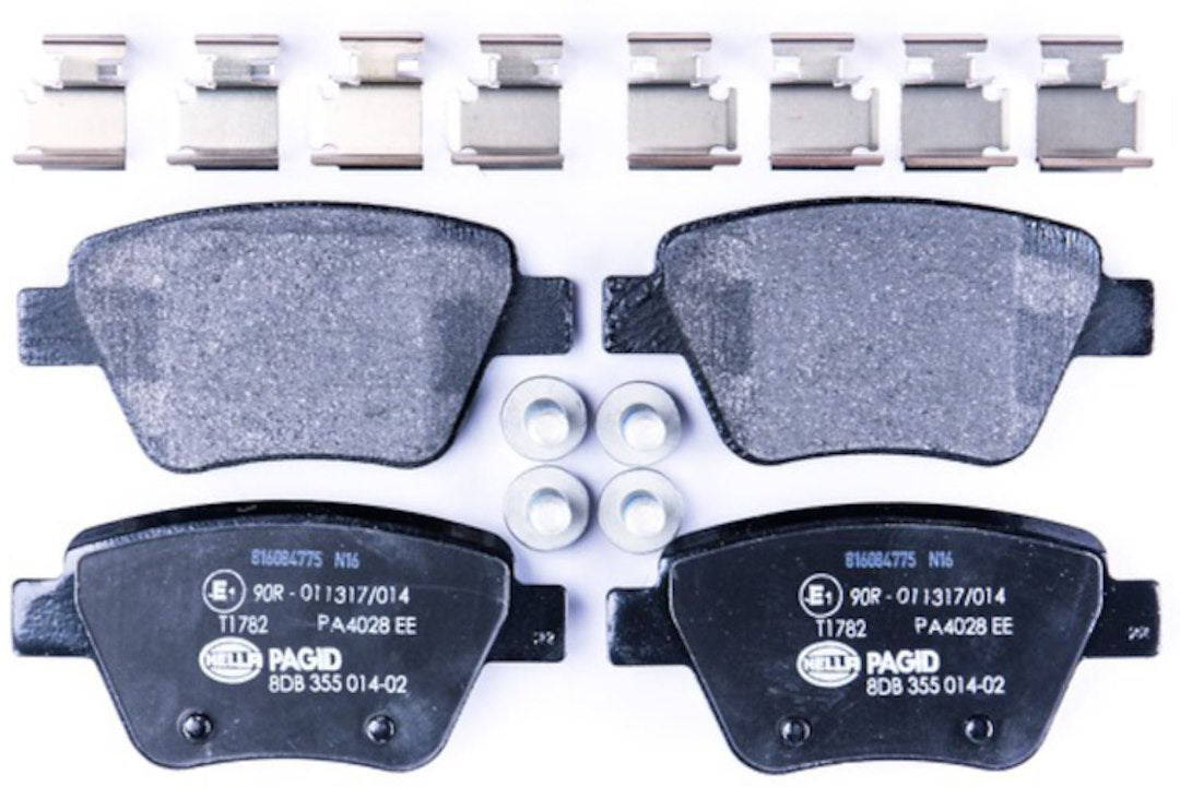Hella Maximum Durability And Comfort Brake Pad 355014021 - Set Disc