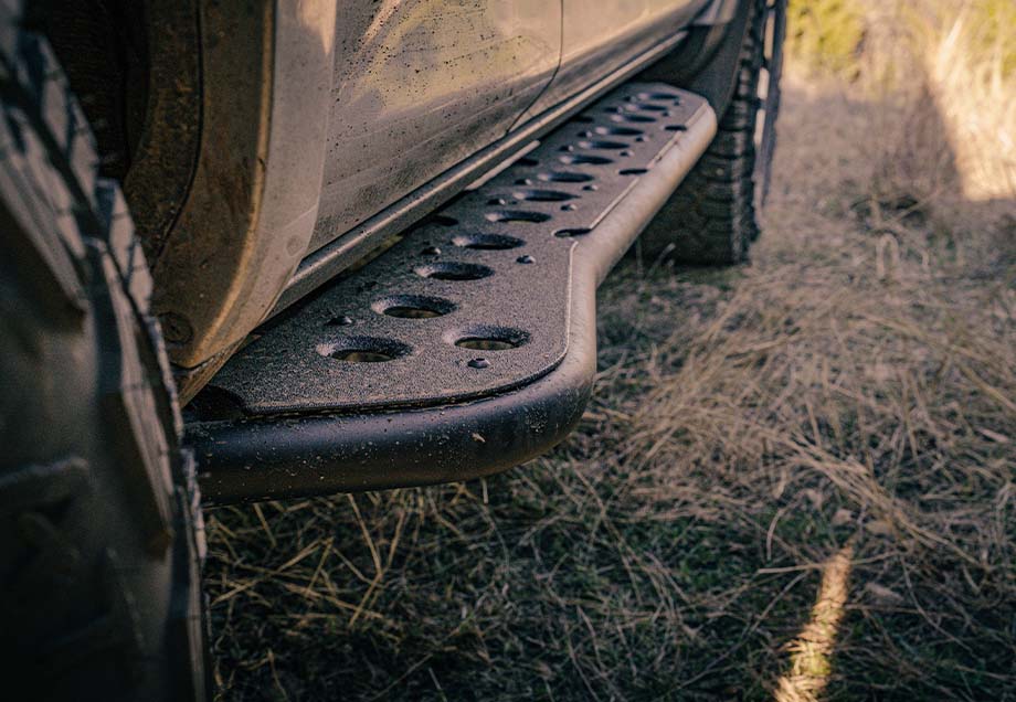 Cali Raised CR2623 Nerf Bar