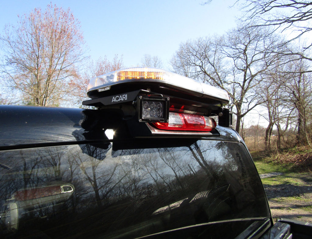 Acari Fleet Proudly Made In The USA Warning Light Mount RTM-101-LP-14KIT - 22 Low Profile Drill Free Mounting