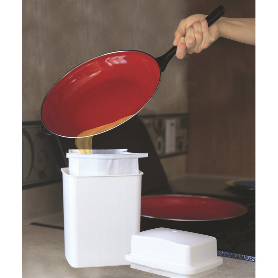 Camco Keeps Odors In Used Cooking Grease Container Bag 42286 - Storage Replacemen