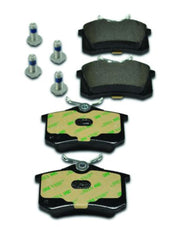 Hella Maximum Durability And Comfort Brake Pad 355018111 - Set Disc