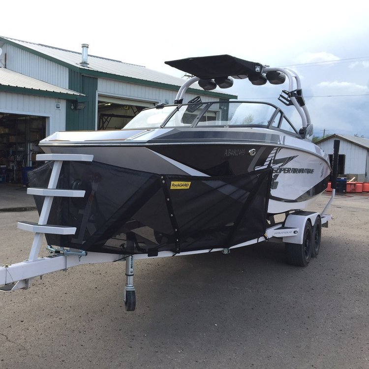 Rockgard 74-3675 Trailer Boat Bow Guard