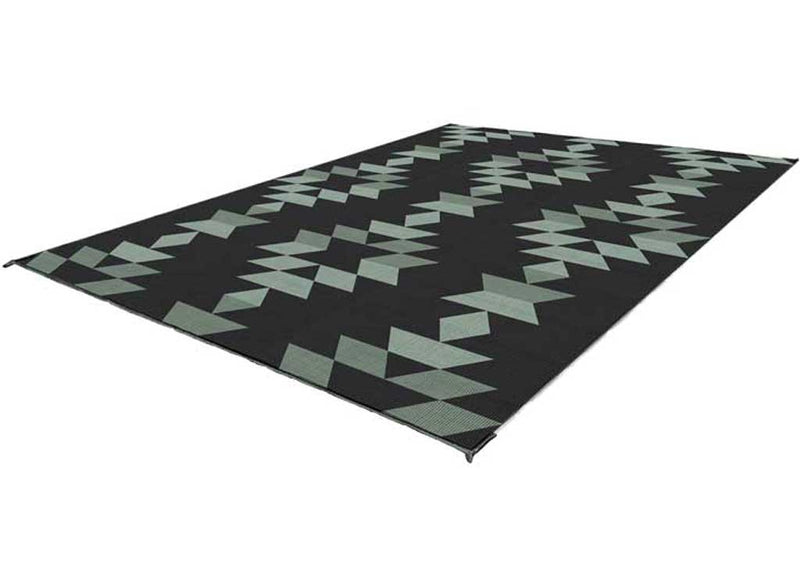 Kuma Outdoor Gear 881-KM-MB-SG-18 - Black