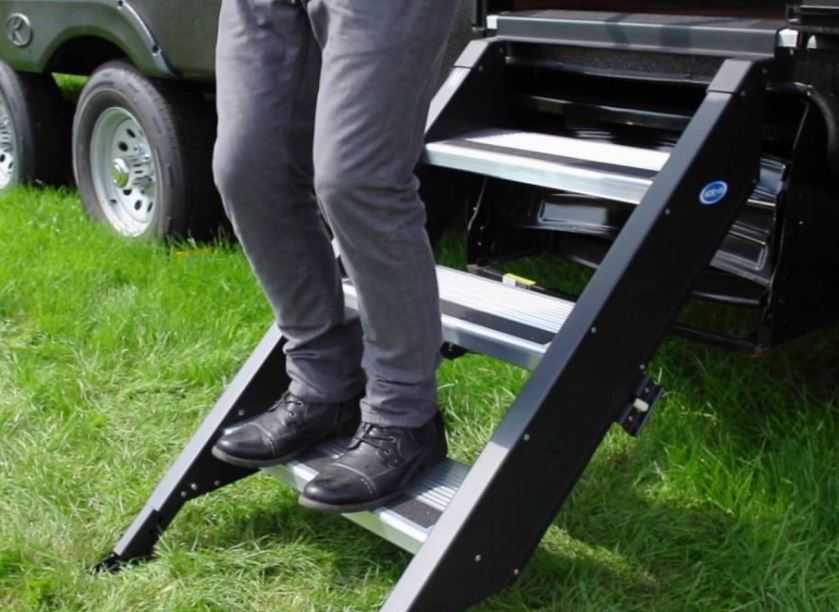 STP-3-27-05H Entry Step