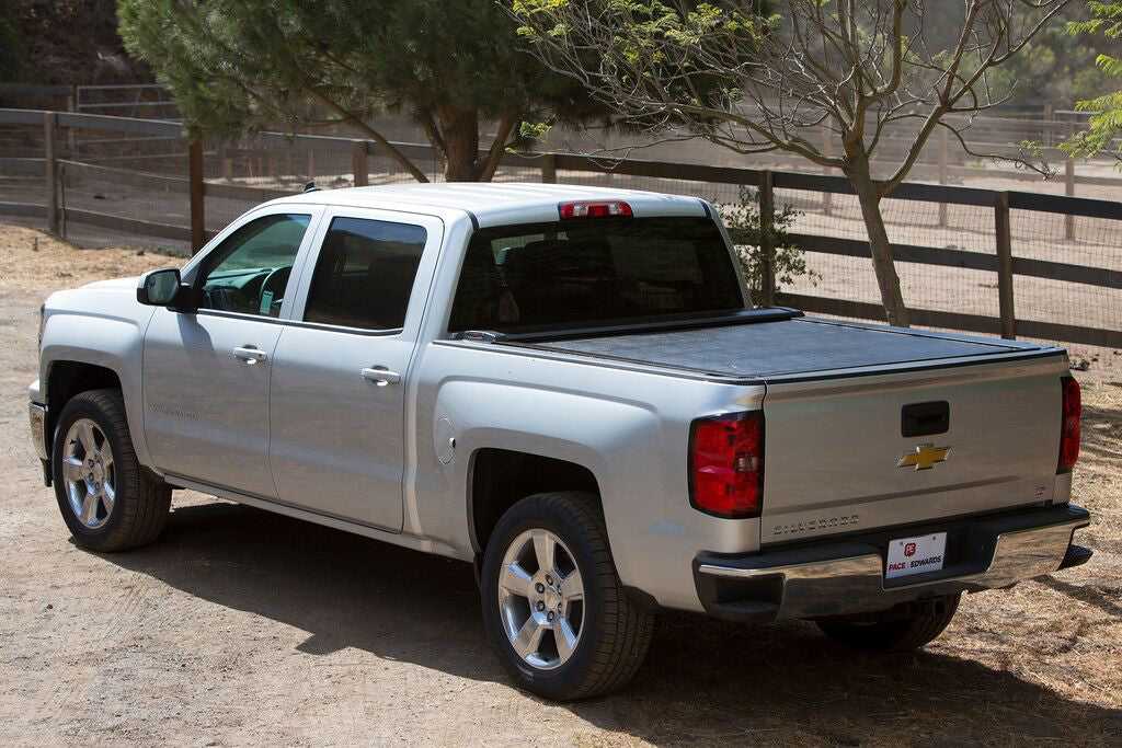 SWFA30A61 Tonneau Cover