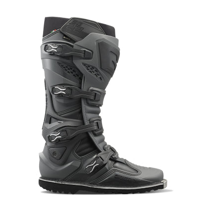 SG22 GORE-TEX Enduro Boot (Battleship) 10.5 | Gaerne