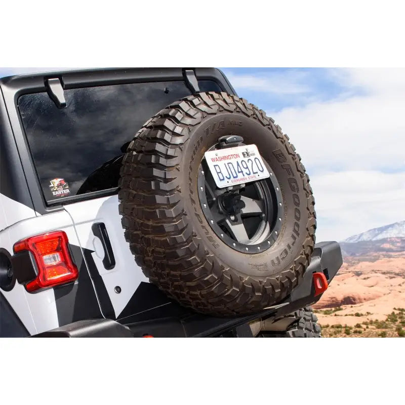 ARB 5750390 ARB Kit Rego Plate Kit Suit Jl Incl Brkt & Light