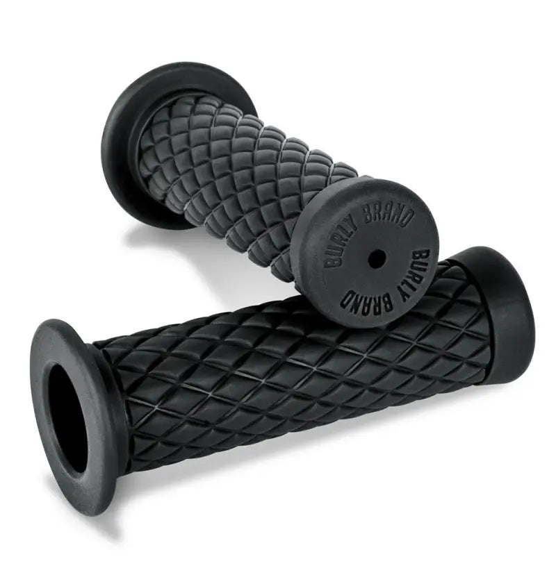 B16-1002 Rubber Diamondback Grips Brown 7/8’’