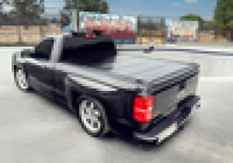 BAK 88-13 Chevy Silverado & C/K 1500 / 88-14 2500/3500 HD 6ft 6in Bed BAKFlip G2 - Truck Automotive