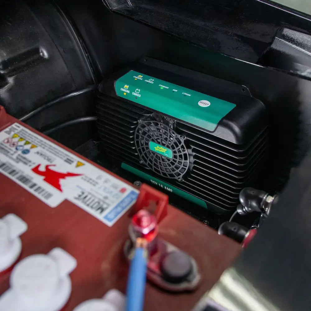 Battery Tend Automatic Multi-Stage Charging Battery Charger 022-2013-DL-WH - 18A 36V ON-Board