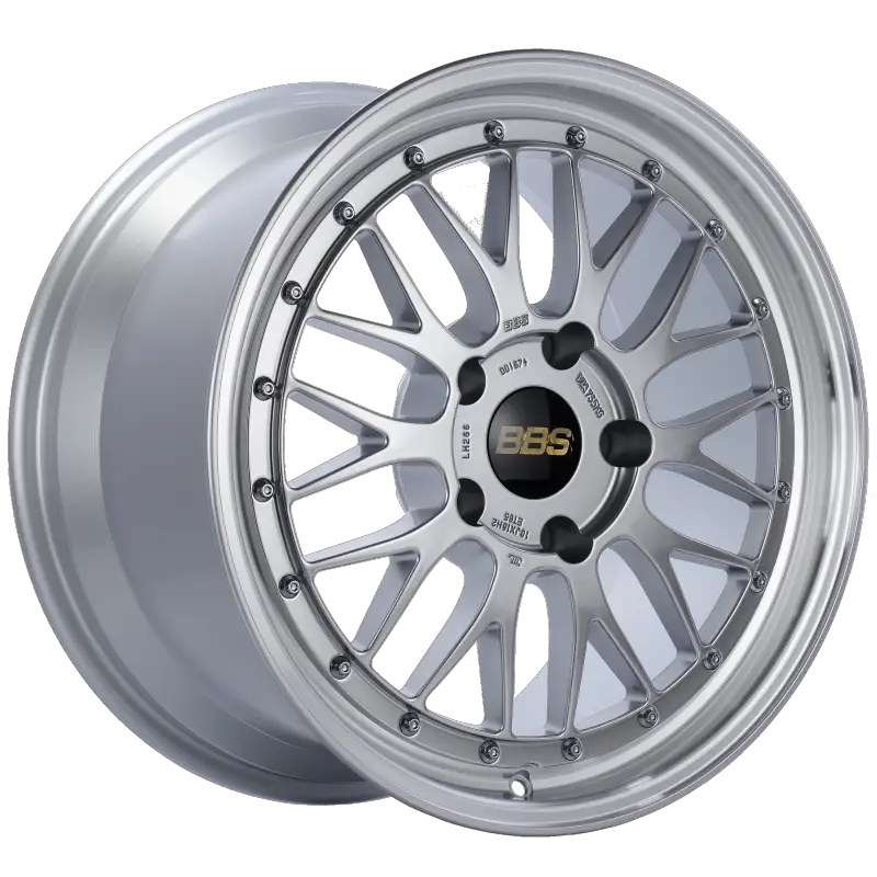 Silver BBS mesh wheel with diamond silver center and diamond cut lip for BBS LM 18x10