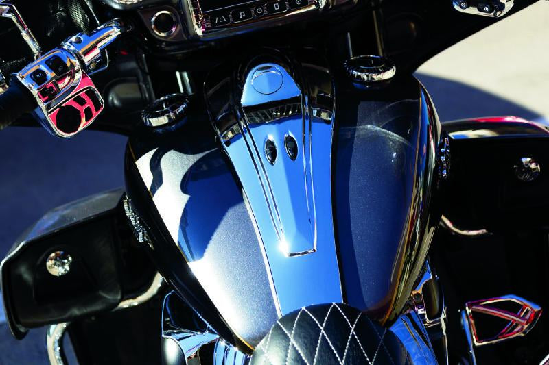 Kuryakyn 5626 Kuryakyn Dash Console John Shope Series Chrome - 5626