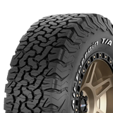 Off-road tire with aggressive tread for BFGoodrich All Terrain TA KO2 31X10.50R15LT