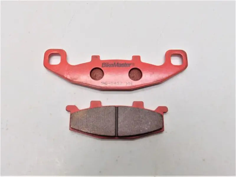 Red motorcycle brake pads for Kawasaki BikeMaster sintered brake pads, durable sintered brake