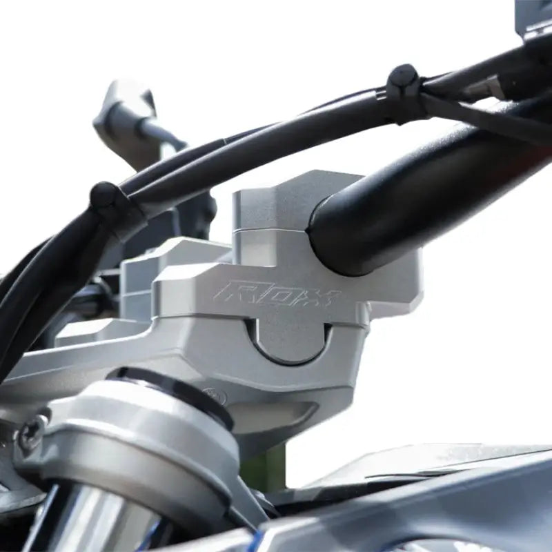 Block Riser 1 11/16in Silver Bmw - ROX