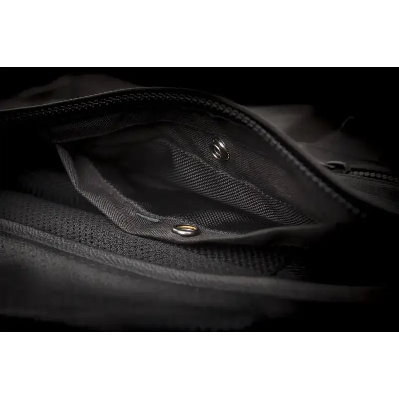 Blockade Vest Black Lg 