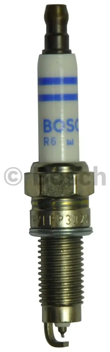 YR7LPP332W Spark Plug