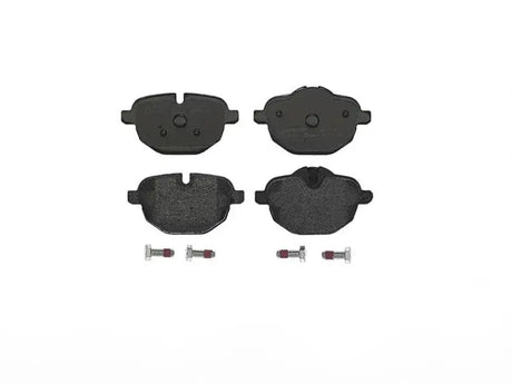 Brake Pad FMSI Number D1473-8672; Low-Metallic; Set Of 4; With Hardware - RV and Auto Parts