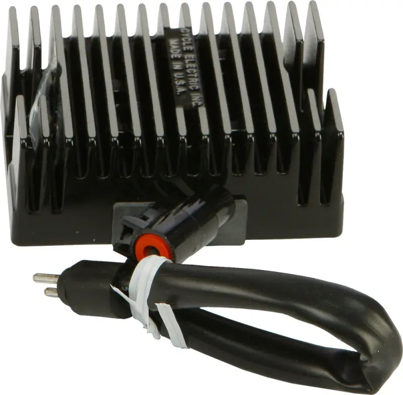 CE-208 Regulator Xl 94 03