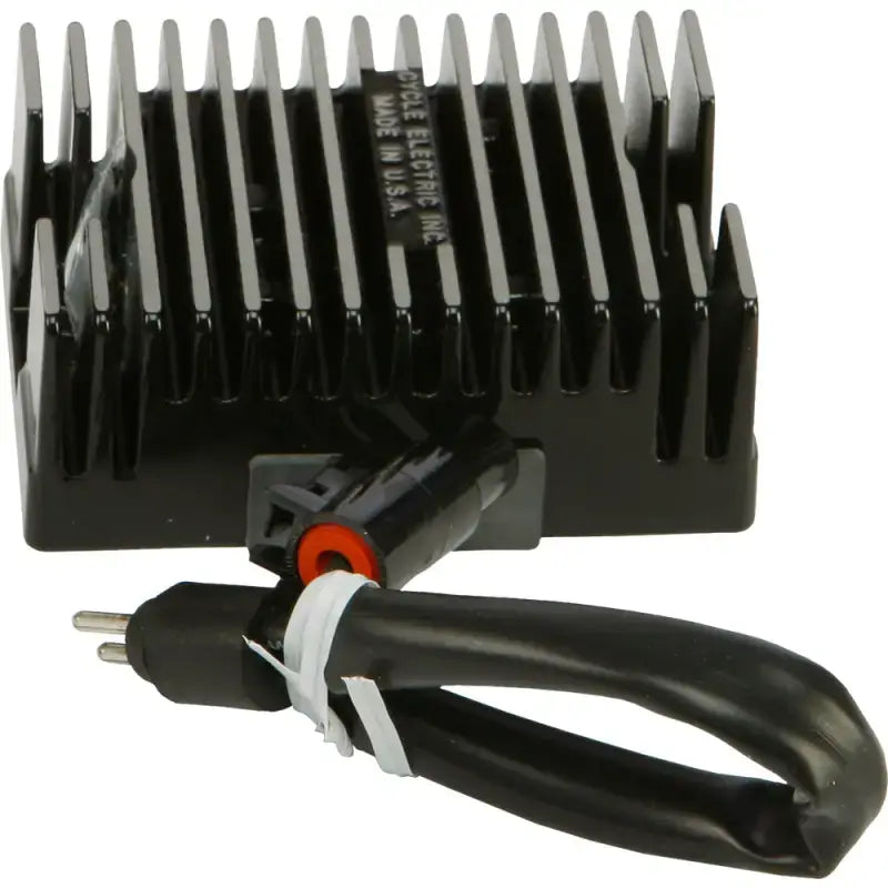 CE-208 Regulator Xl 94 03