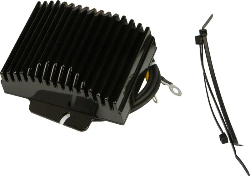 CE-601 Regulator Softail 01 06