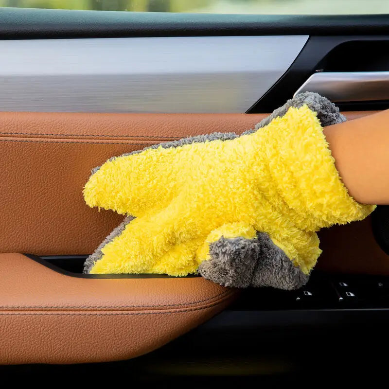 Chemical Guys The Stranger Helpful Handy Mitt - MIC510
