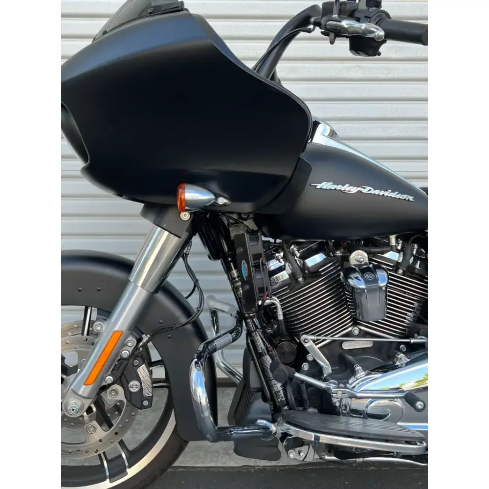 Chopped Oil Cooler M8 Touring  `17 23  Blk 