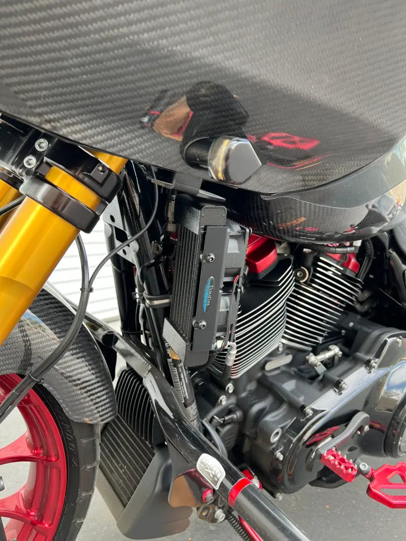 Chopped Oil Cooler M8 Touring  `17 23  Blk 