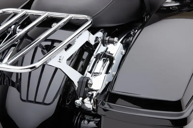 Backrest Mounting Kit Chrome Flh/Flt 09 13