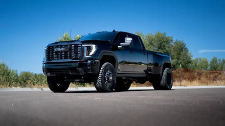 Cognito 20-24 Chevy/GMC Silverado/Sierra 2500/3500 HD 2WD/4WD 4in Std Lift Kit w/ Fox PS 2.0 IFP - Cognito