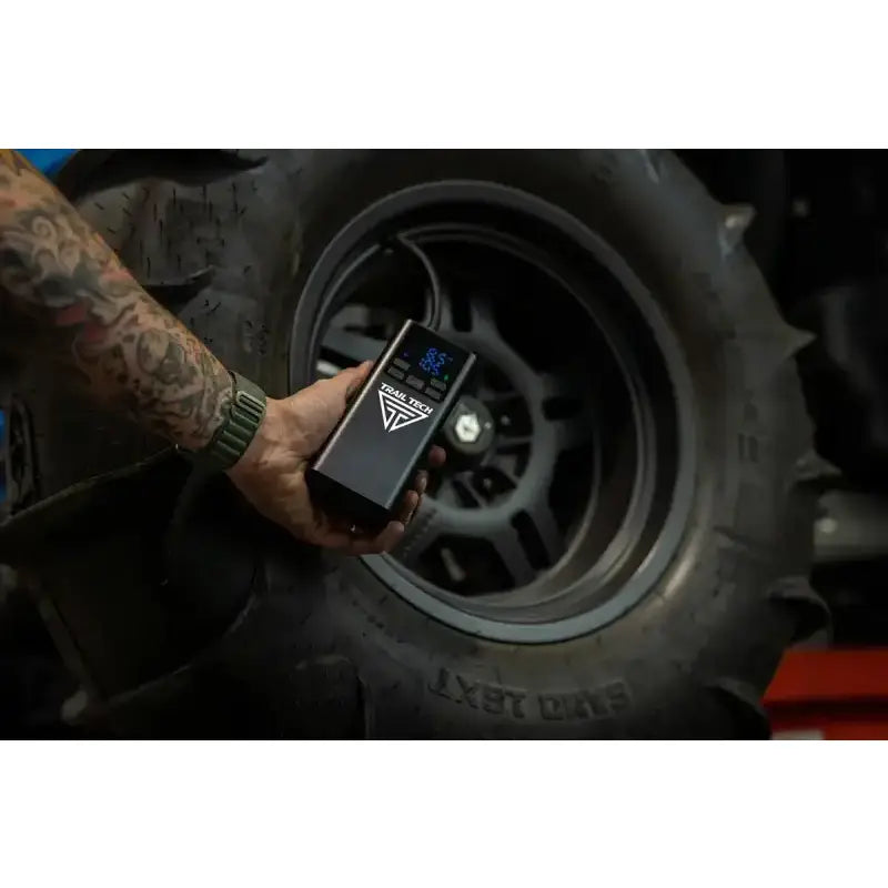Portable Air Compressor - TRAIL TECH