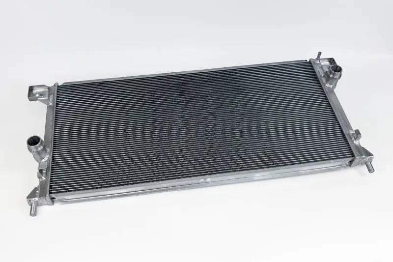 Rectangular aluminum car radiator for Ford Bronco and Ranger, perfect truck parts & accessories