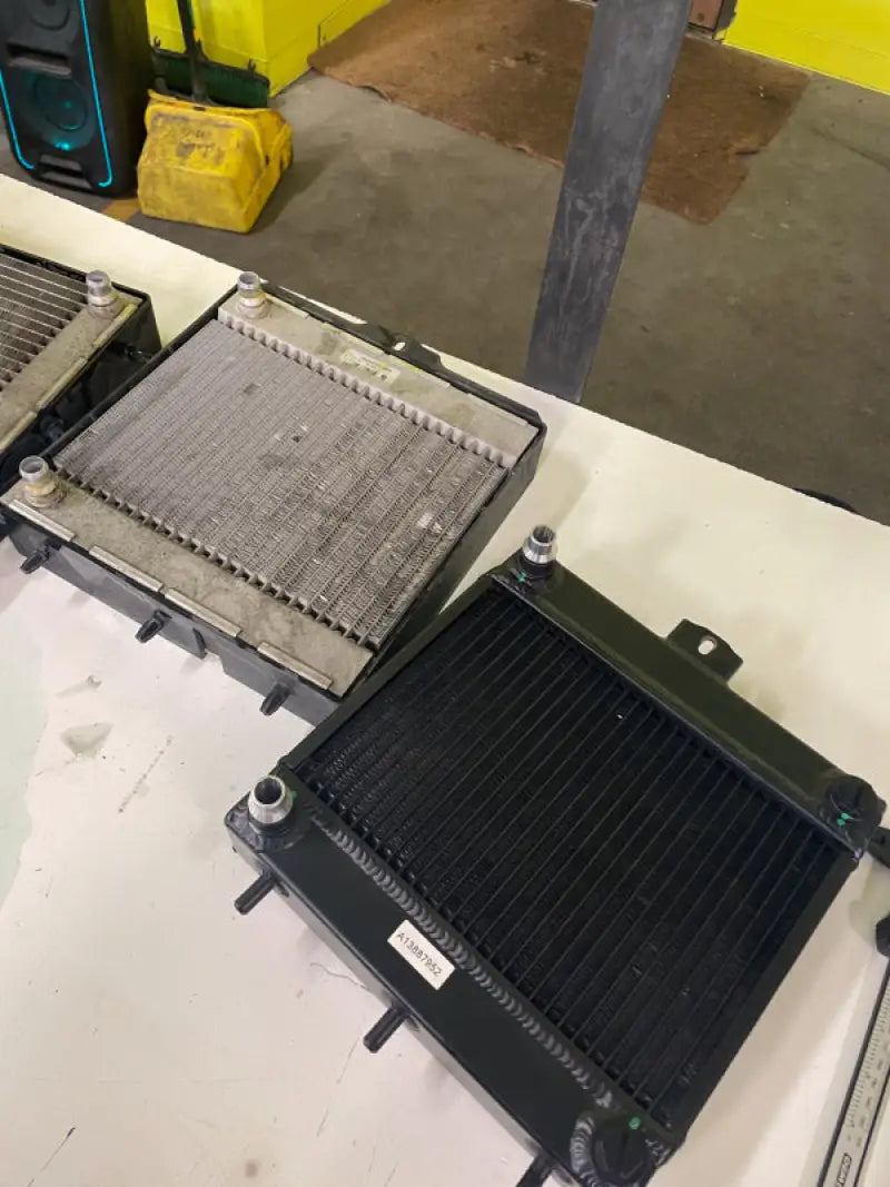 CSF BMW F8X M3/M4/M2C Auxiliary Radiators w/ Rock Guards (Sold Individually - Fits Left and Right - Truck & Automotive