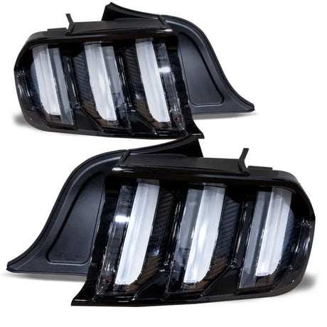 Black Mustang taillights for Ford Mustang CTRNG0636-GBC Winjet Renegade 2015-2017