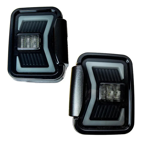 Black LED tail lights for Jeep Gladiator CTRNG0668-BS-SQ Winjet Renegade 2019-2020