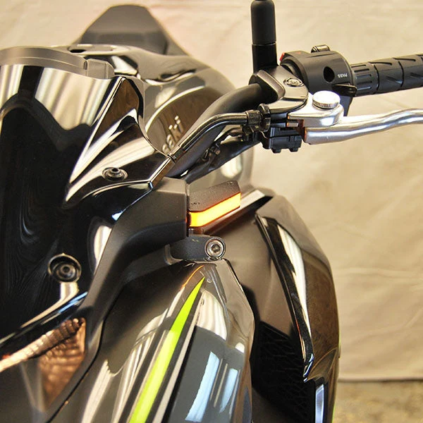 NEW Rage Cycles Front LED Turn Signals Illumination Z900-FB-20-L - Load EQ