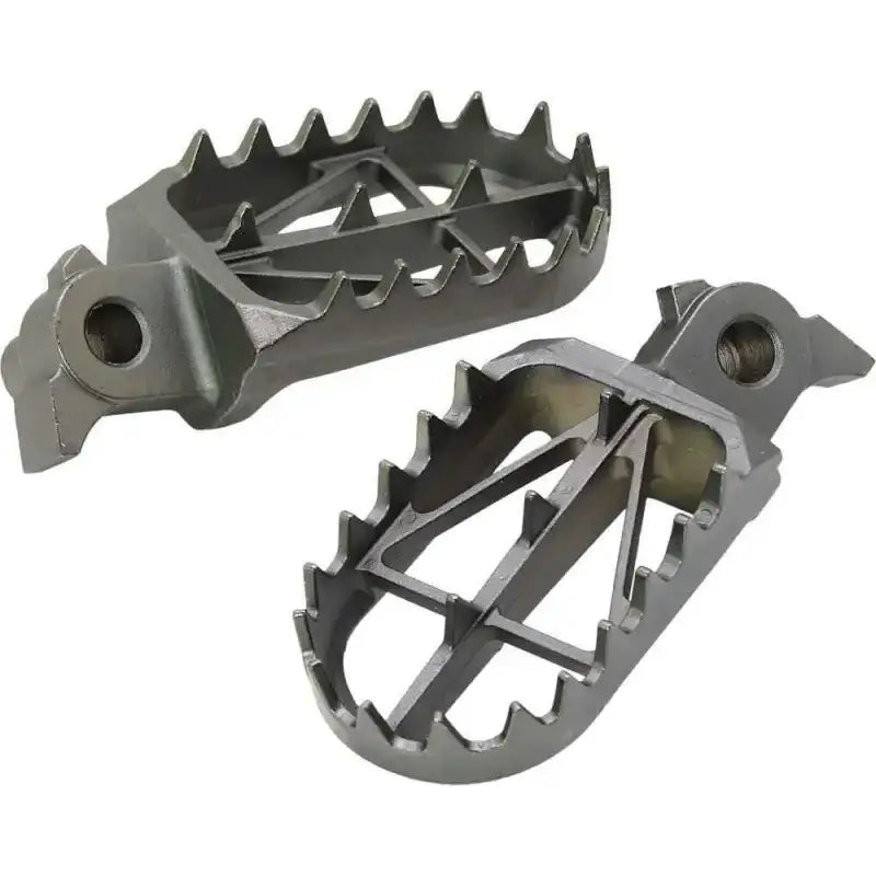 D48-02-534 Wide Footpegs Black Chrome