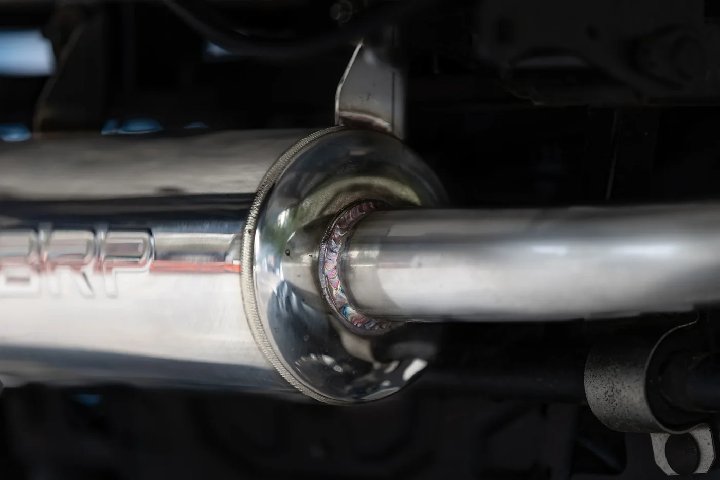 MBRP Performance Muffler Exhaust AT-9544PT - Chrome Single Slip-ON System