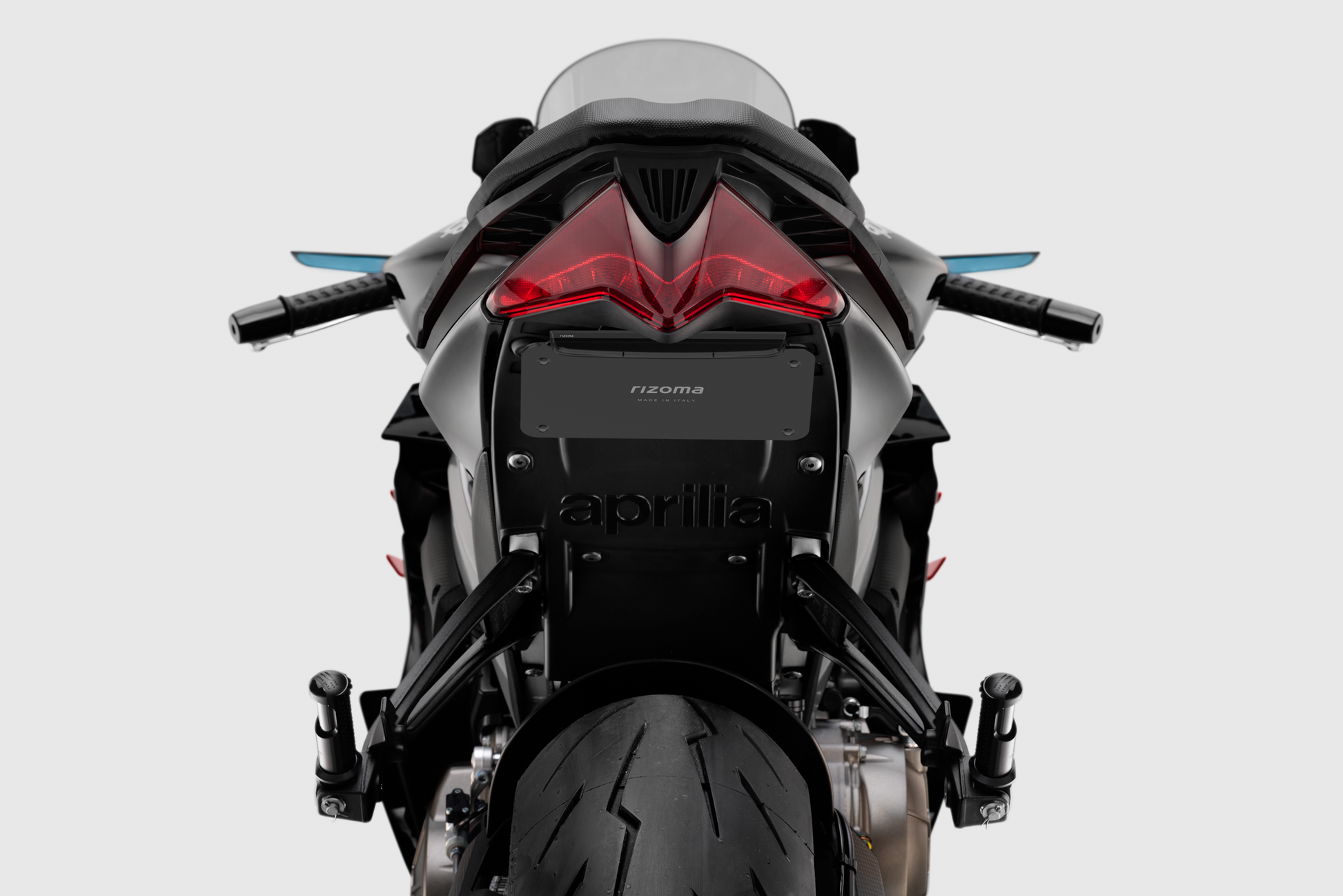 Rizoma Flat-Out Fender Eliminator Body PTU041B - Flat-OUT Apr