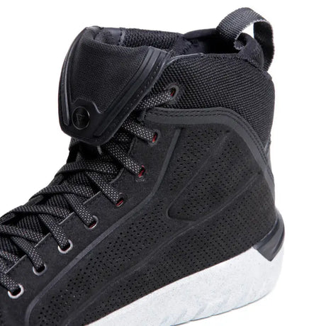 Black Black White Dainese Metractive Air Shoes for maximum comfort