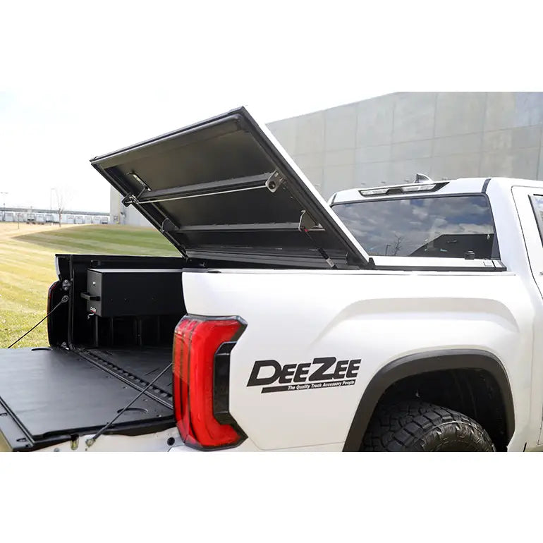 DEE ZEE Proudly Made In The USA Tonneau Cover DZ 19550