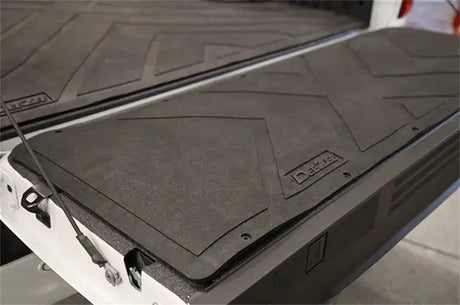 Deezee Universal Tailgate Mat - Full Size/Universal (X Pattern) - Truck Bed Accessories