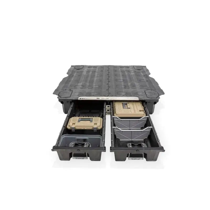 DG5 Decked 07 + Silv/Sier Gmt900 8’ - Bed Drawer