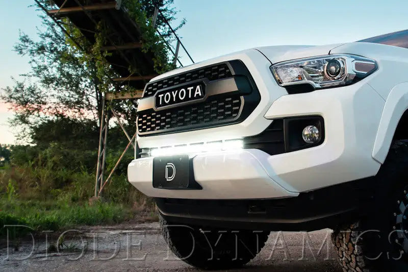 Diode Dynamics 16-21 Toyota Tacoma SS30 Stealth Lightbar Kit - Amber Combo - DD6075
